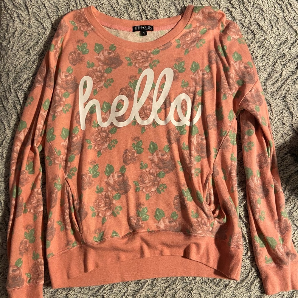 “hello” sweater